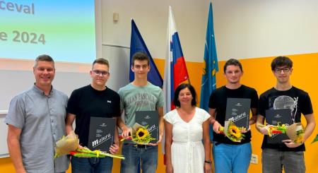 Z vodjem programa Klavdijem Logarjem in razredničarko Marjo Oberstar